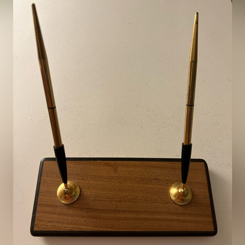 DeskPro Inc handmade, inlaid wood Pen & Pencil Holder, felt bottom*, goldtone